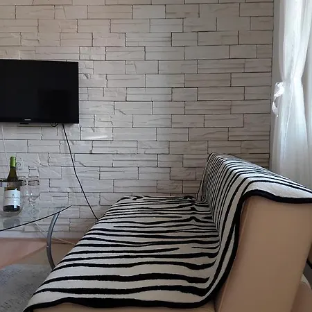 Adriana Apartment *